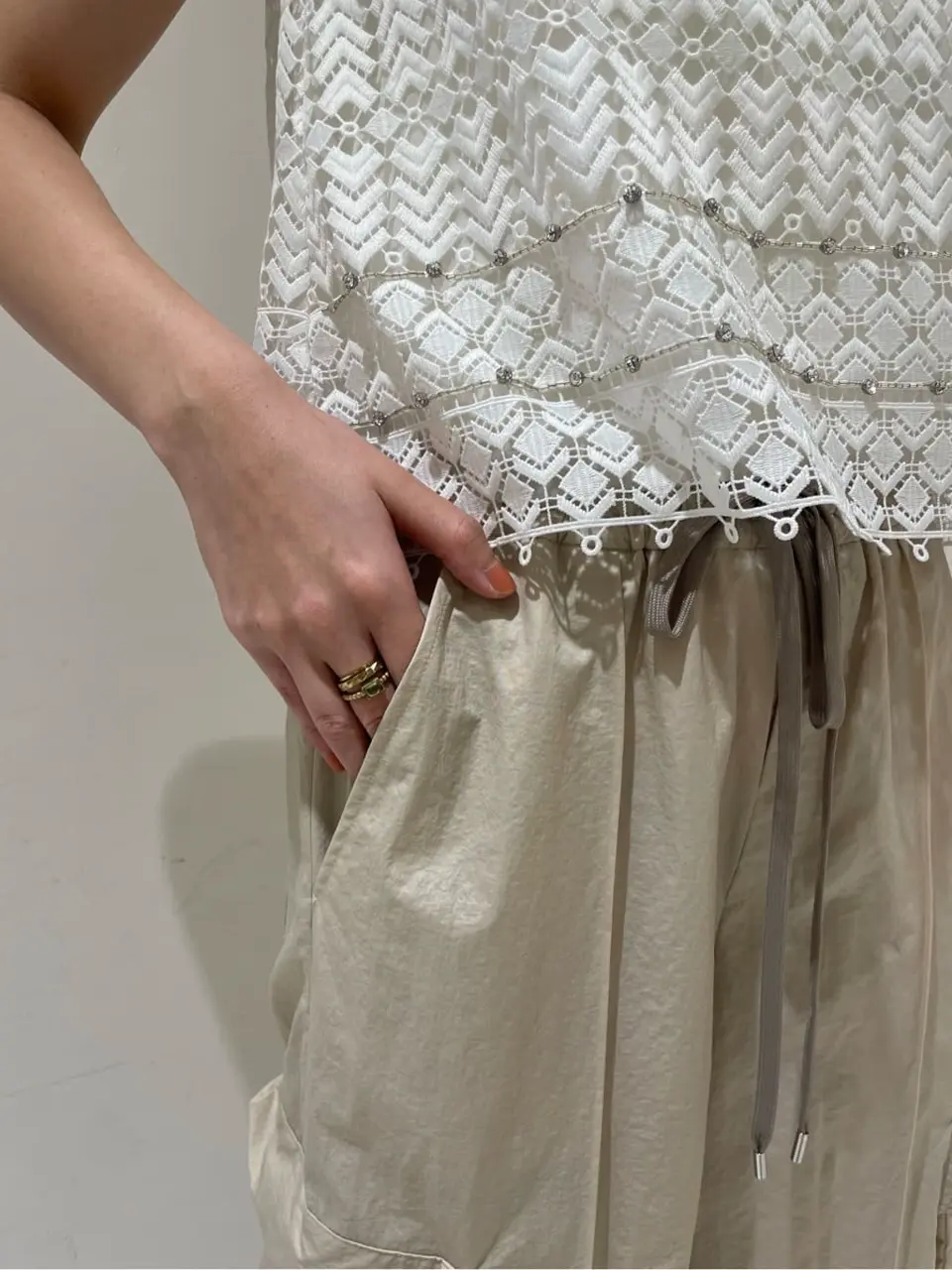 GRACE CONTINENTAL The Banquet nao コーディネート画像