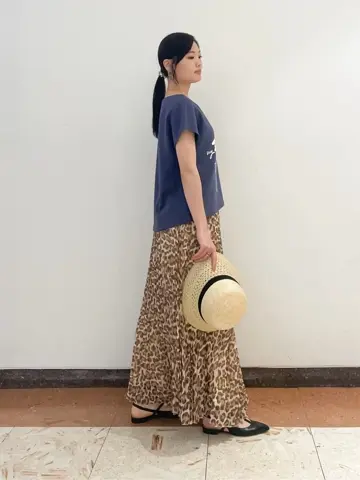 GRACE CONTINENTAL The Banquet nao コーディネート画像