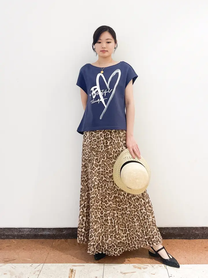 GRACE CONTINENTAL The Banquet nao コーディネート画像