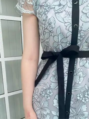 GRACE CONTINENTAL The Banquet mikiho コーディネート画像