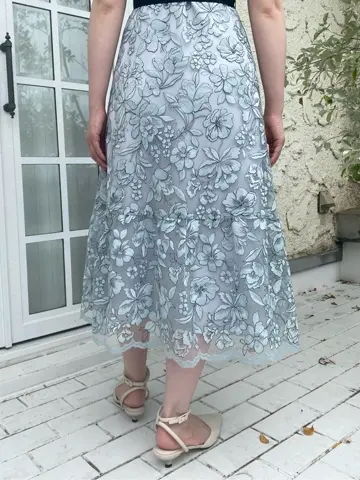 GRACE CONTINENTAL The Banquet mikiho コーディネート画像