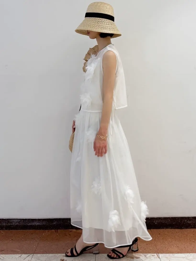 GRACE CONTINENTAL The Banquet yuri コーディネート画像