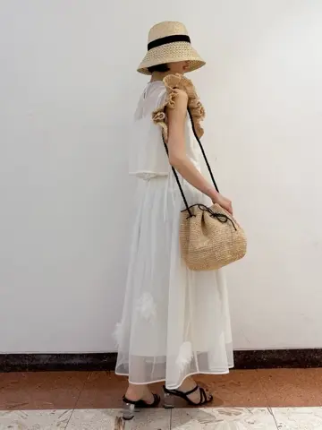 GRACE CONTINENTAL The Banquet yuri コーディネート画像