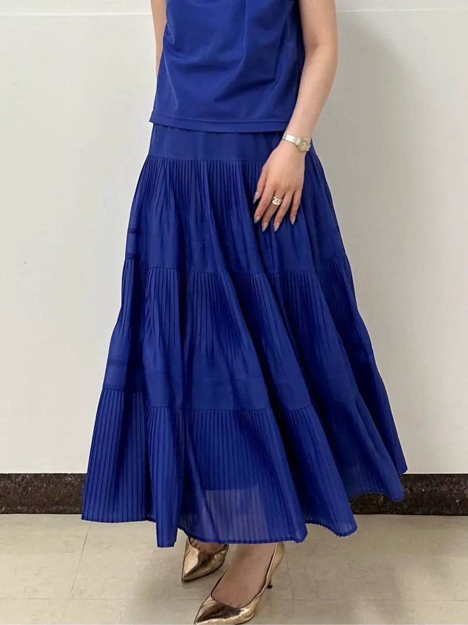 GRACE CONTINENTAL The Banquet Kogane. コーディネート画像