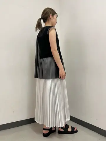 GRACE CONTINENTAL The Banquet 泉　智子 コーディネート画像