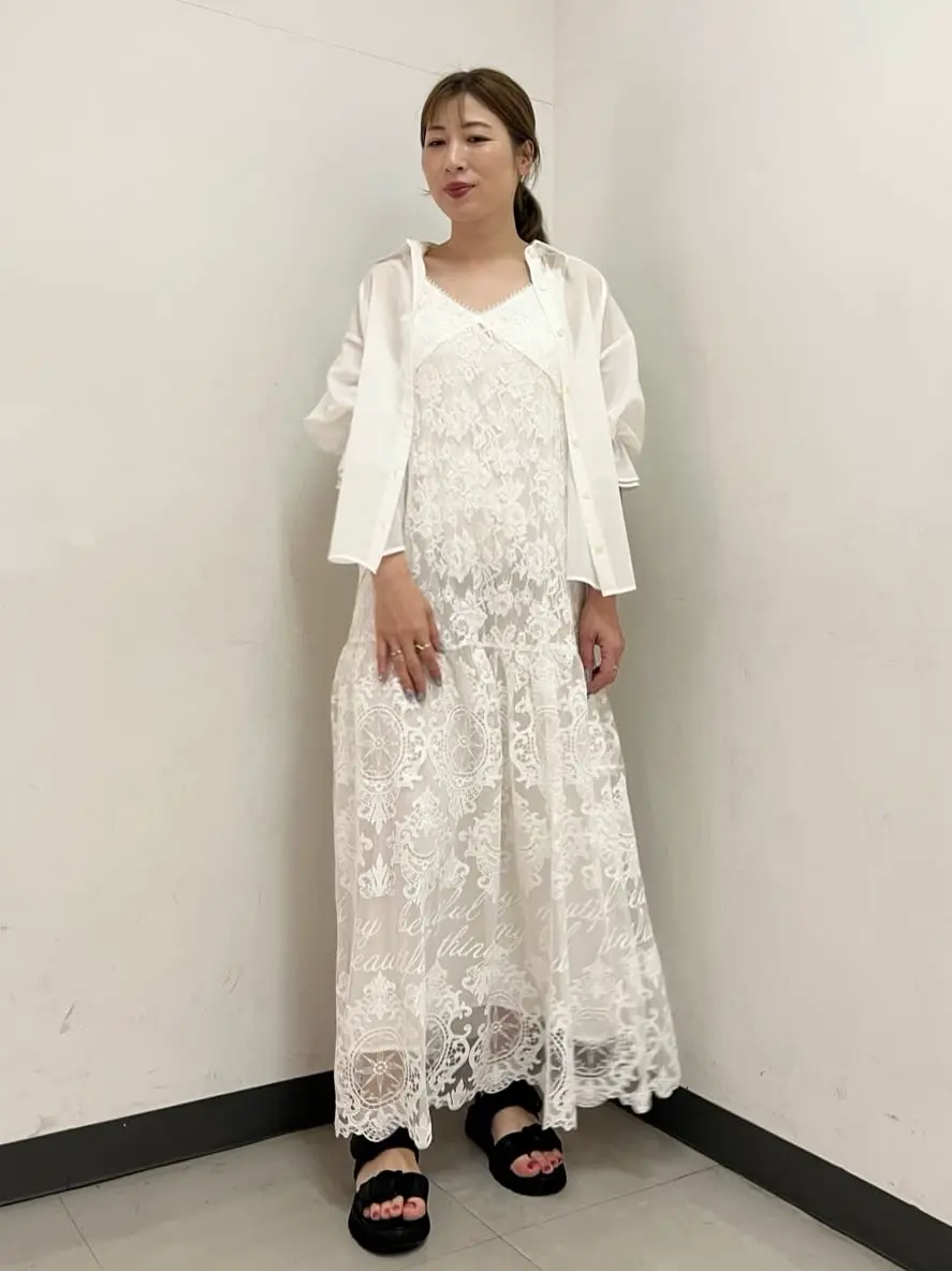 GRACE CONTINENTAL The Banquet 泉　智子 コーディネート画像