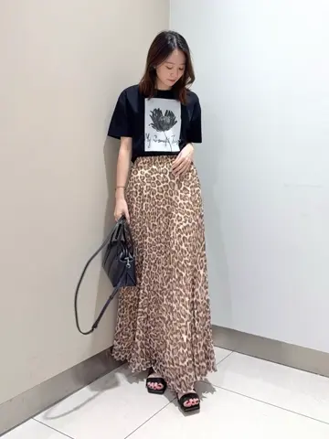 GRACE CONTINENTAL The Banquet Suzuka コーディネート画像