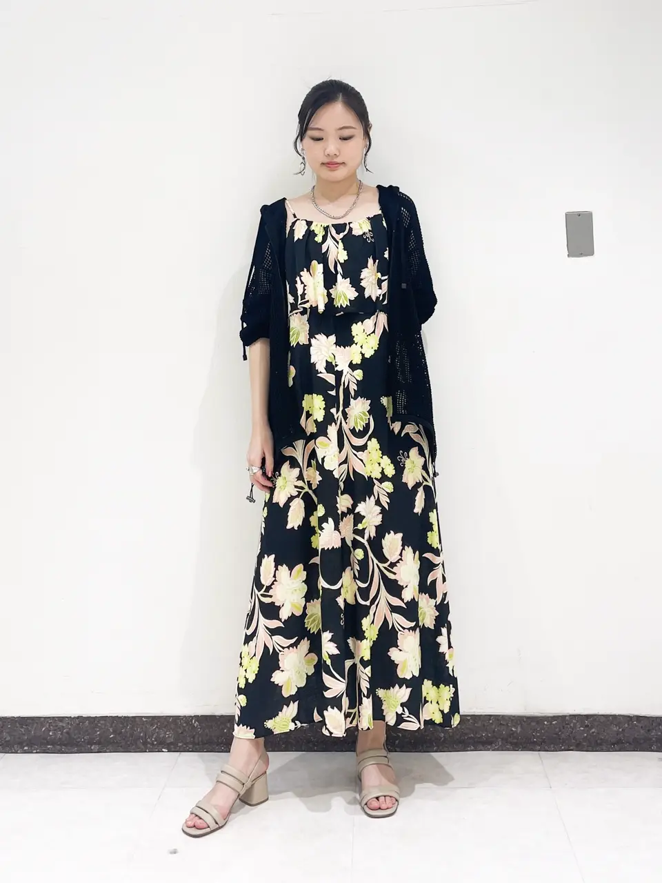 GRACE CONTINENTAL The Banquet nao コーディネート画像