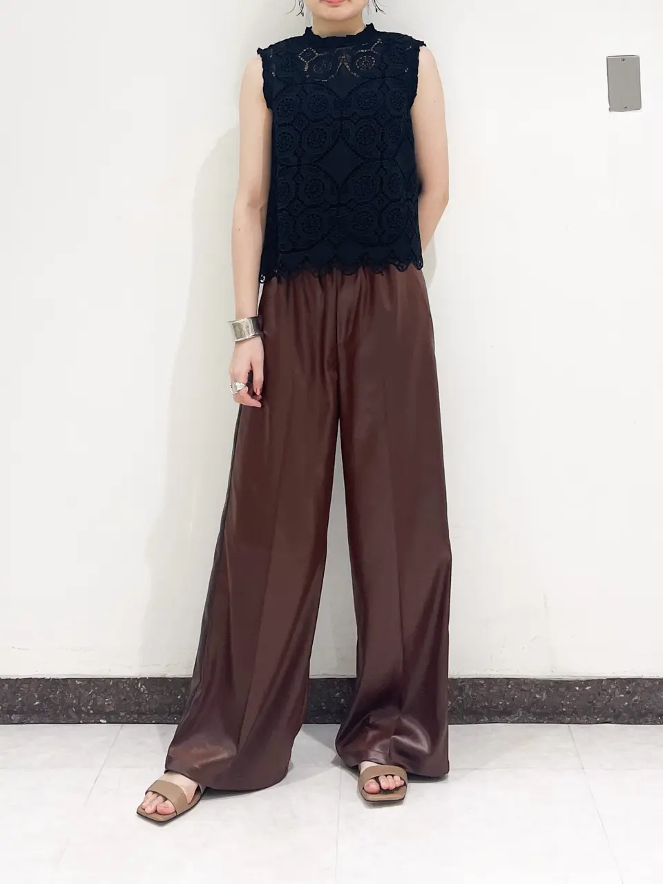 GRACE CONTINENTAL The Banquet nao コーディネート画像