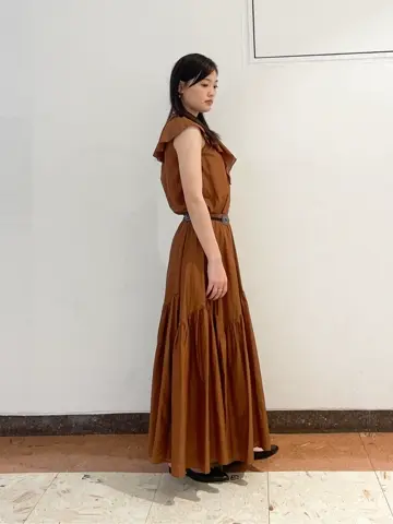 GRACE CONTINENTAL The Banquet nao コーディネート画像