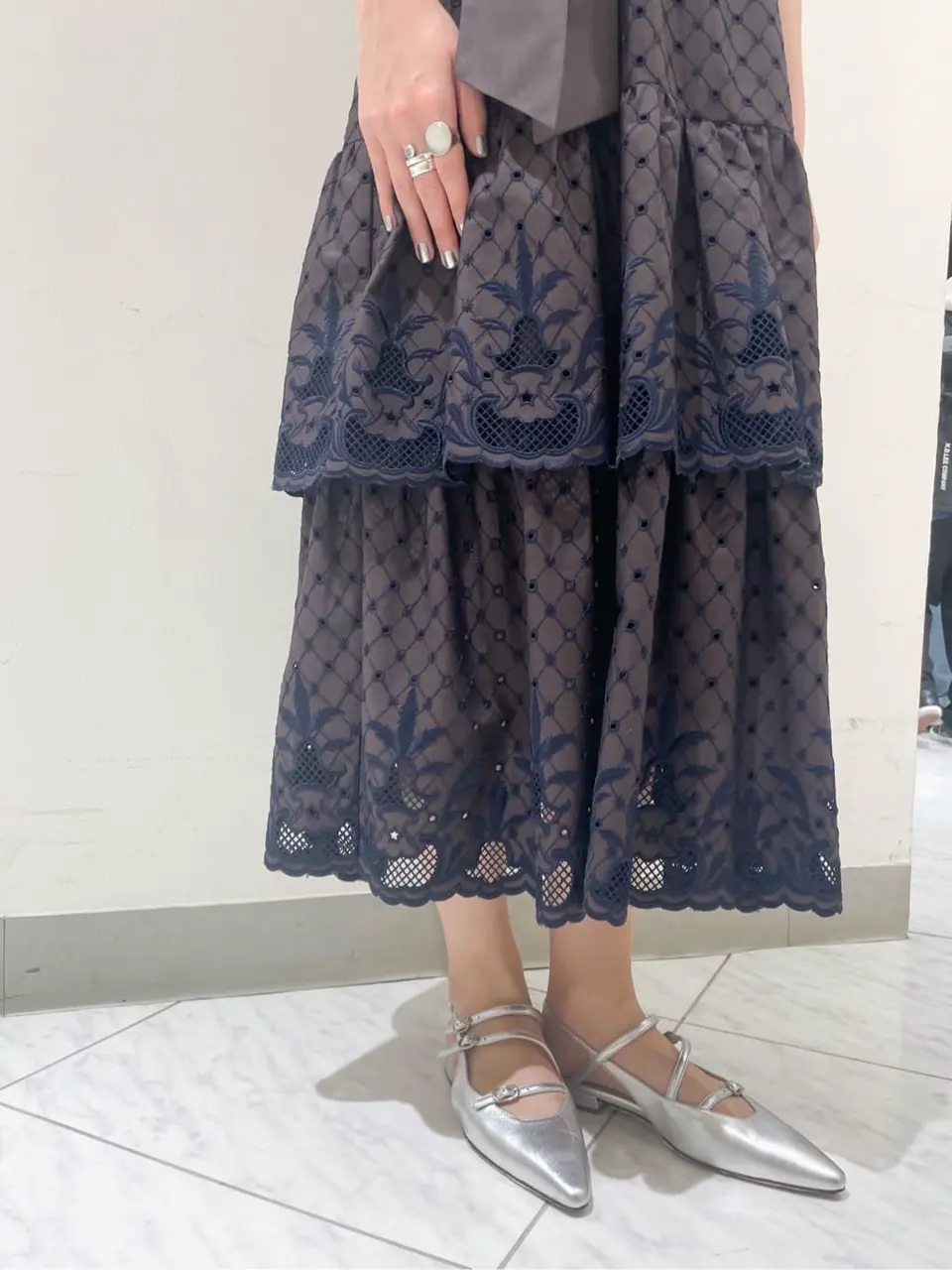 GRACE CONTINENTAL The Banquet nao コーディネート画像