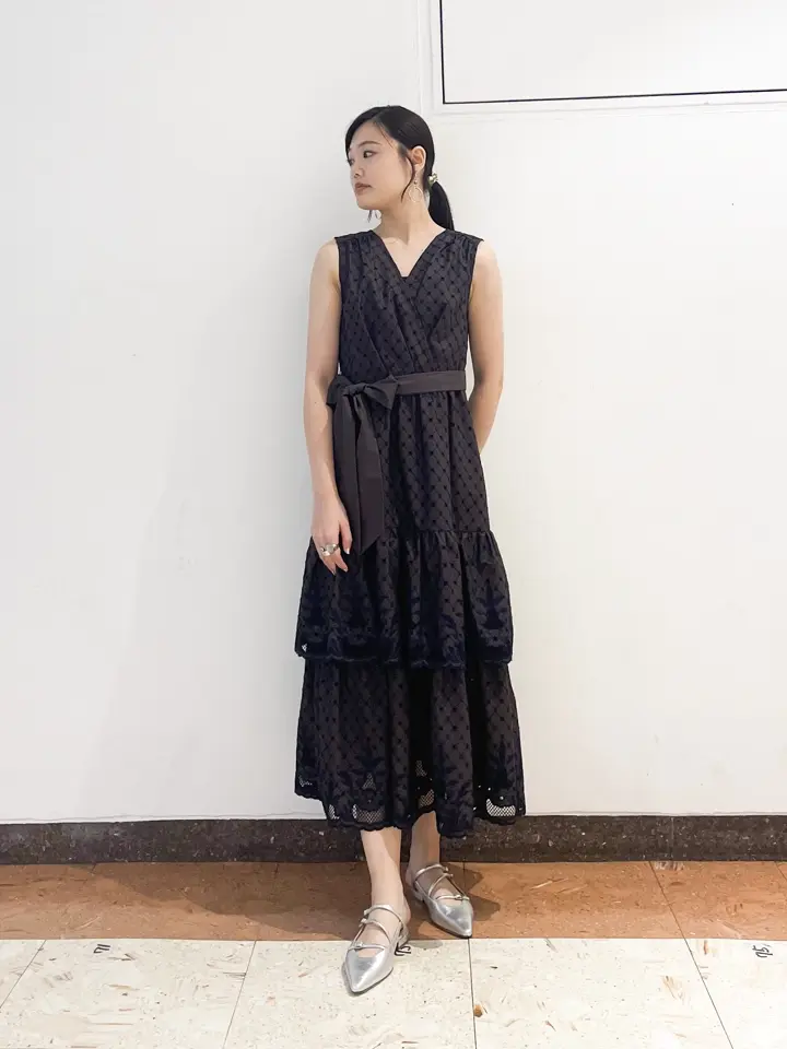 GRACE CONTINENTAL The Banquet nao コーディネート画像