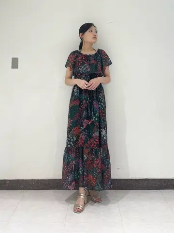 GRACE CONTINENTAL The Banquet nao コーディネート画像