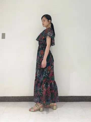 GRACE CONTINENTAL The Banquet nao コーディネート画像