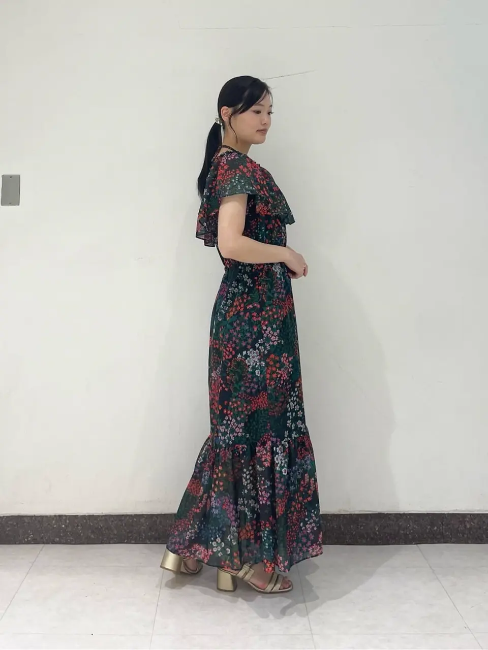 GRACE CONTINENTAL The Banquet nao コーディネート画像