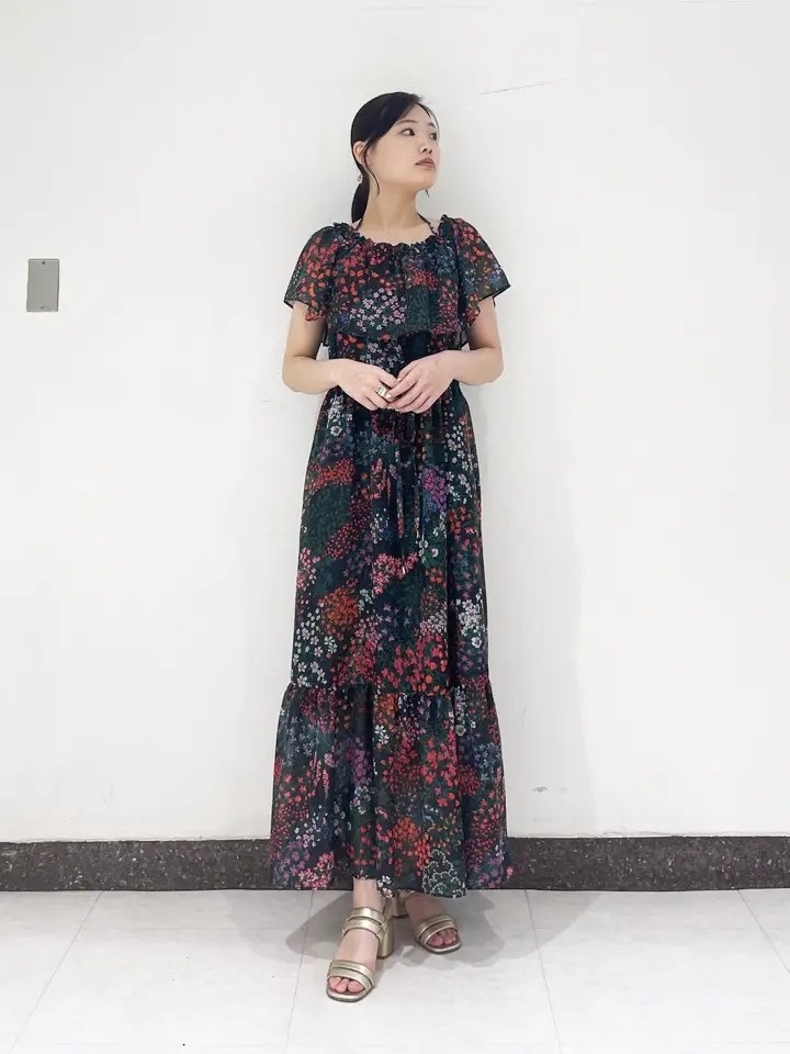 GRACE CONTINENTAL The Banquet nao コーディネート画像