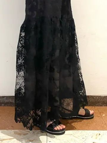 GRACE CONTINENTAL The Banquet mikiho コーディネート画像