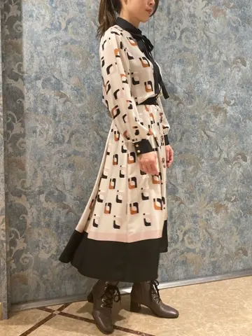 GRACE CONTINENTAL The Banquet 泉　智子 コーディネート画像