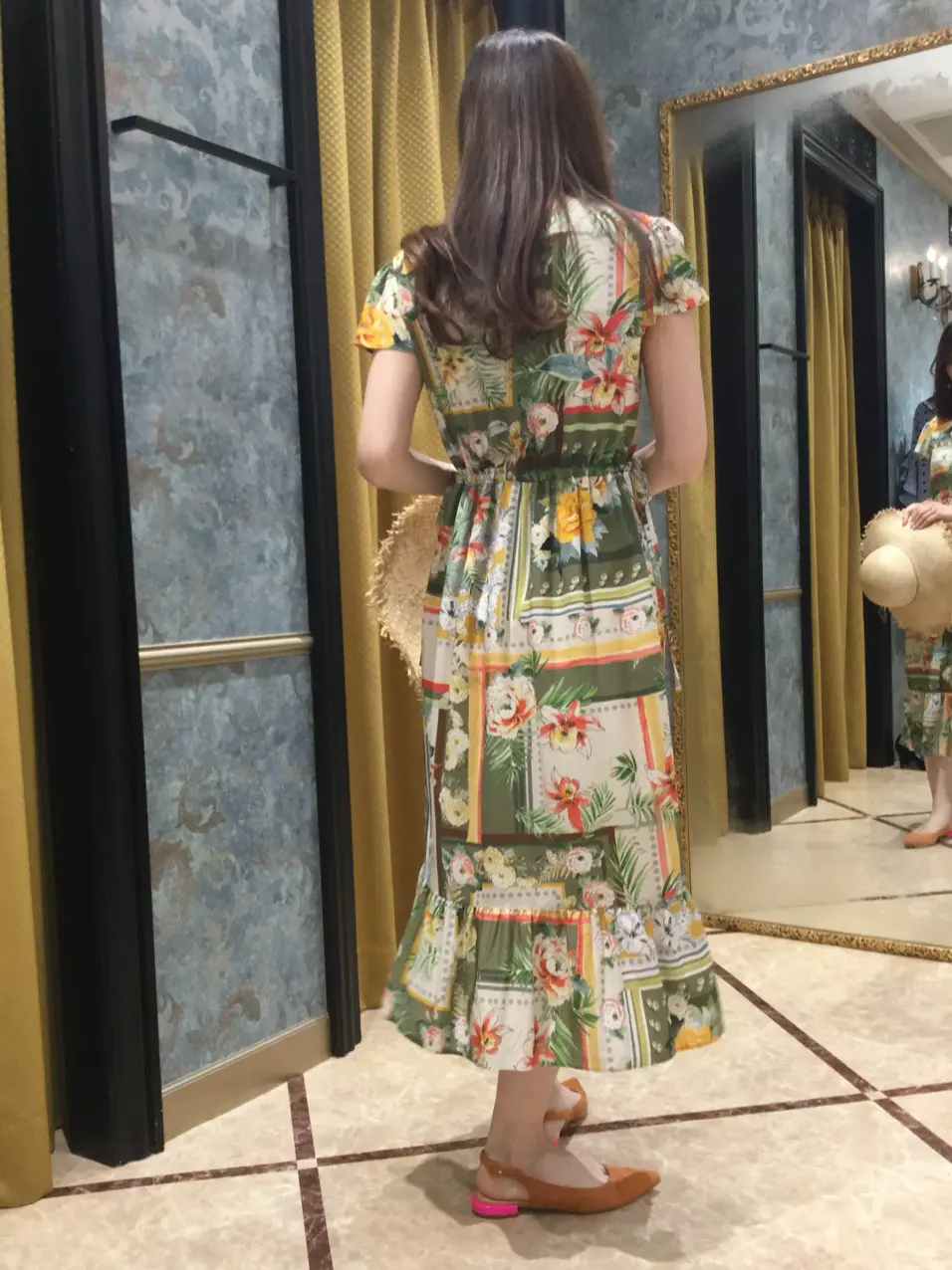 GRACE CONTINENTAL The Banquet Aya. コーディネート画像