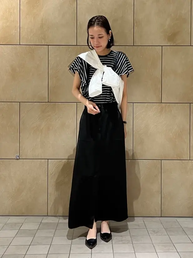 GRACE CONTINENTAL The Banquet 亀田 未希 コーディネート画像