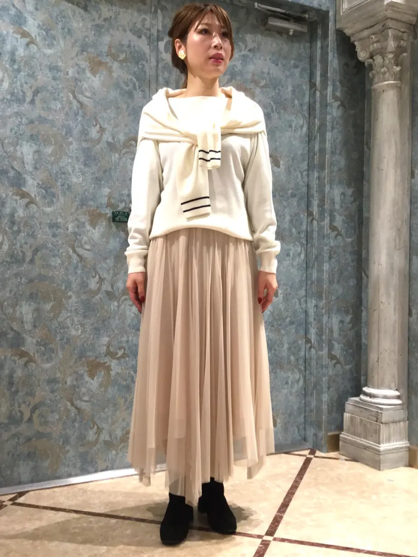 GRACE CONTINENTAL The Banquet 泉　智子 コーディネート画像