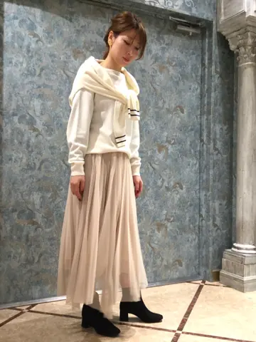 GRACE CONTINENTAL The Banquet 泉　智子 コーディネート画像