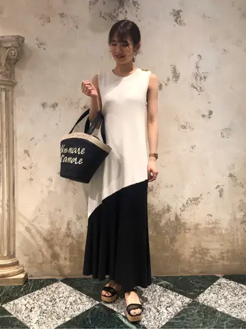 GRACE CONTINENTAL The Banquet HOSHINO コーディネート画像