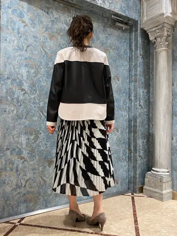 GRACE CONTINENTAL The Banquet 泉　智子 コーディネート画像