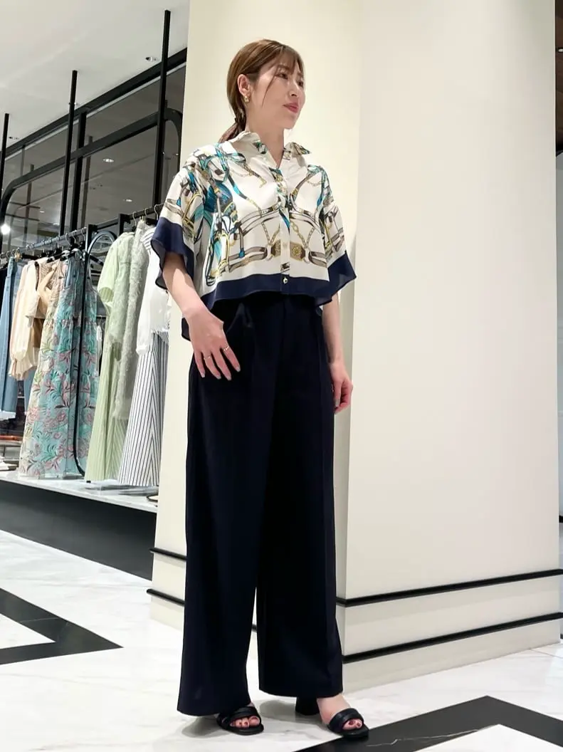 GRACE CONTINENTAL The Banquet 泉　智子 コーディネート画像