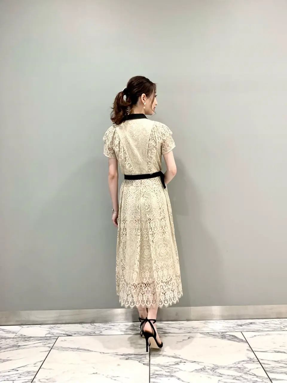 GRACE CONTINENTAL The Banquet eri コーディネート画像