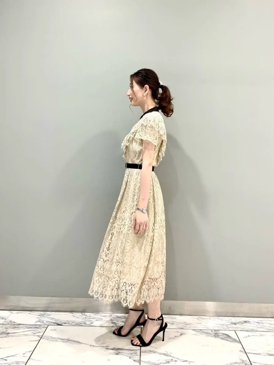 GRACE CONTINENTAL The Banquet eri コーディネート画像