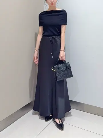 GRACE CONTINENTAL The Banquet Suzuka コーディネート画像