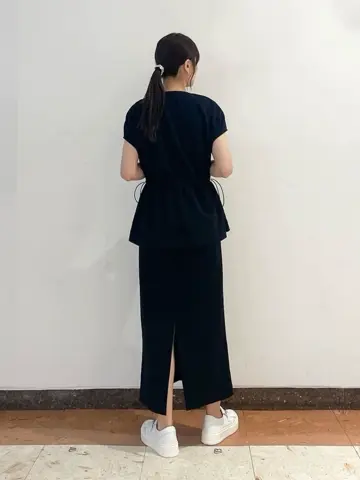 GRACE CONTINENTAL The Banquet nao コーディネート画像