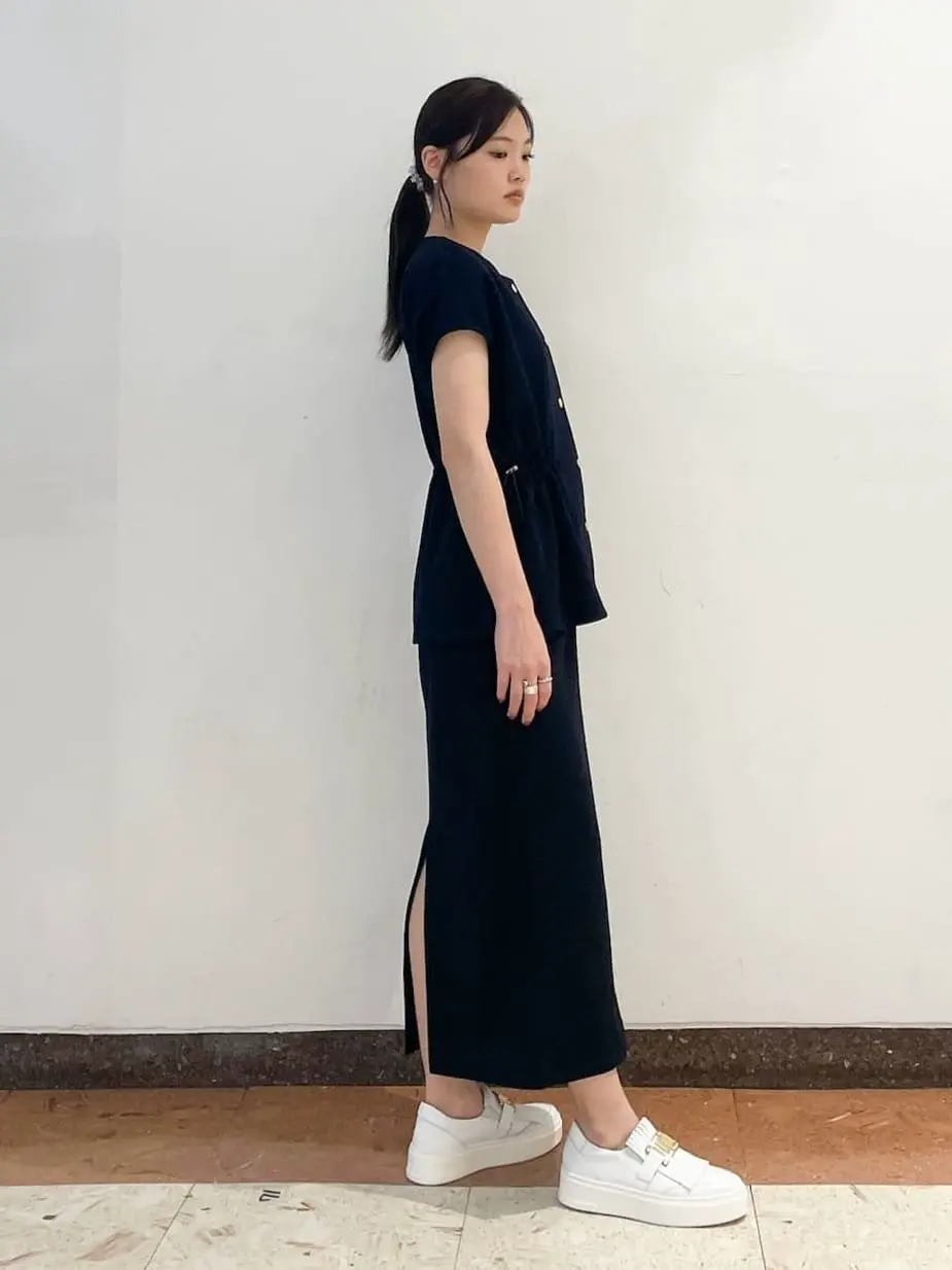 GRACE CONTINENTAL The Banquet nao コーディネート画像