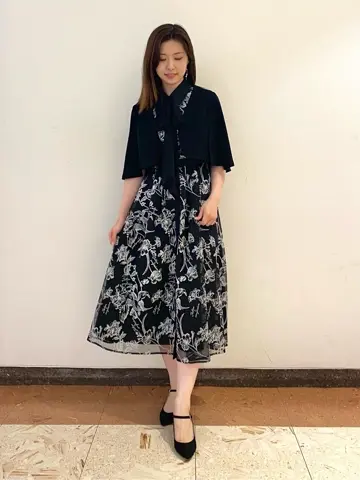 GRACE CONTINENTAL The Banquet mikiho コーディネート画像