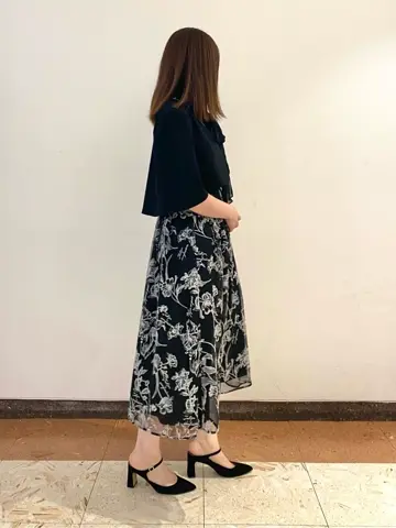 GRACE CONTINENTAL The Banquet mikiho コーディネート画像