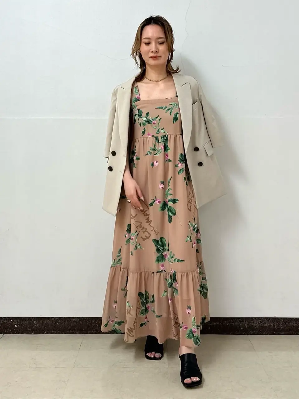 GRACE CONTINENTAL The Banquet Kogane. コーディネート画像