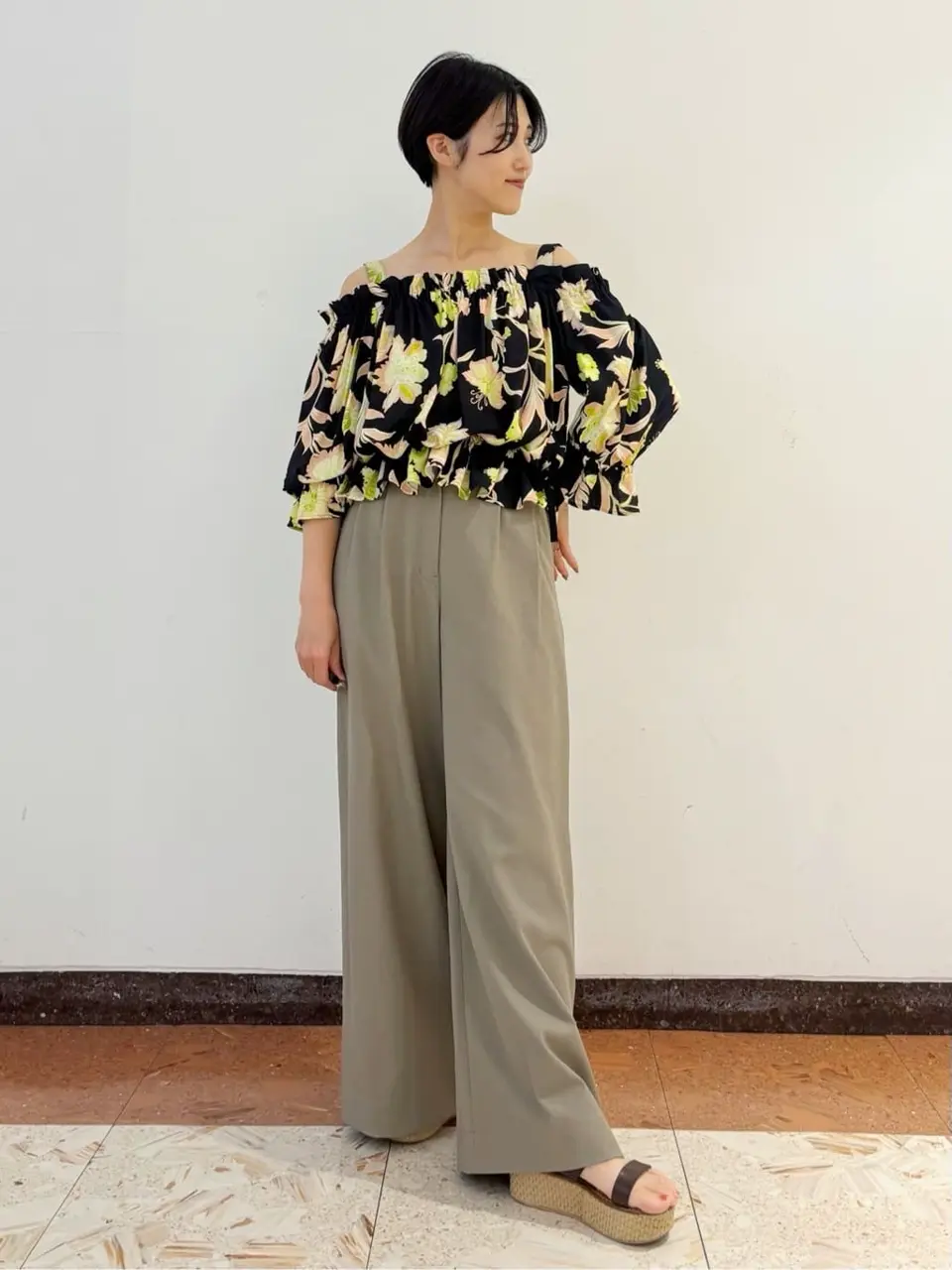 GRACE CONTINENTAL The Banquet A.FUKUDA コーディネート画像