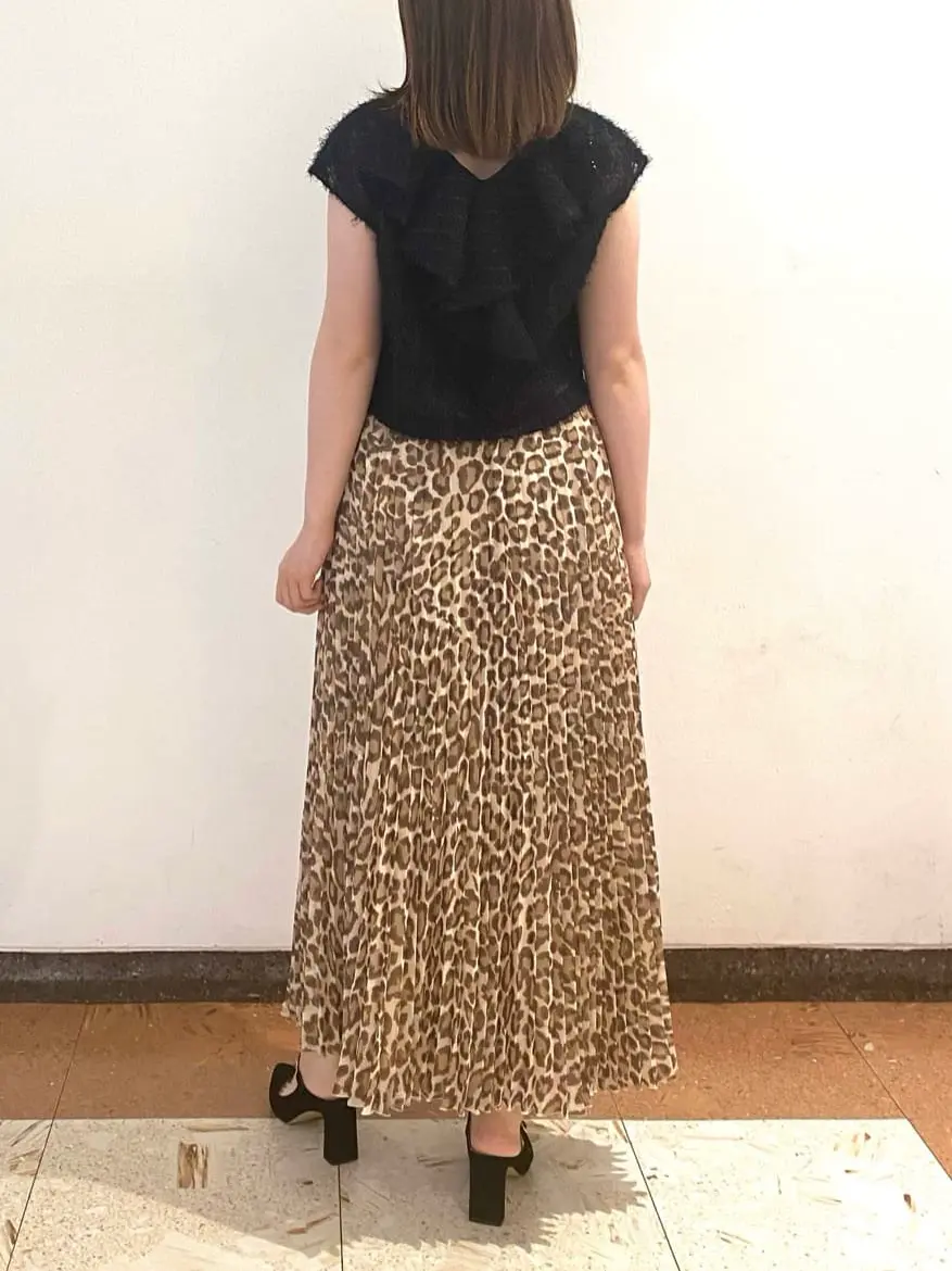 GRACE CONTINENTAL The Banquet mikiho コーディネート画像