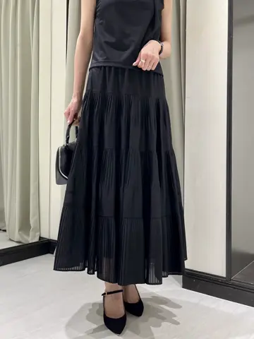 GRACE CONTINENTAL 亀田 未希 コーディネート画像