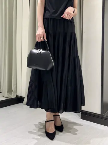 GRACE CONTINENTAL 亀田 未希 コーディネート画像