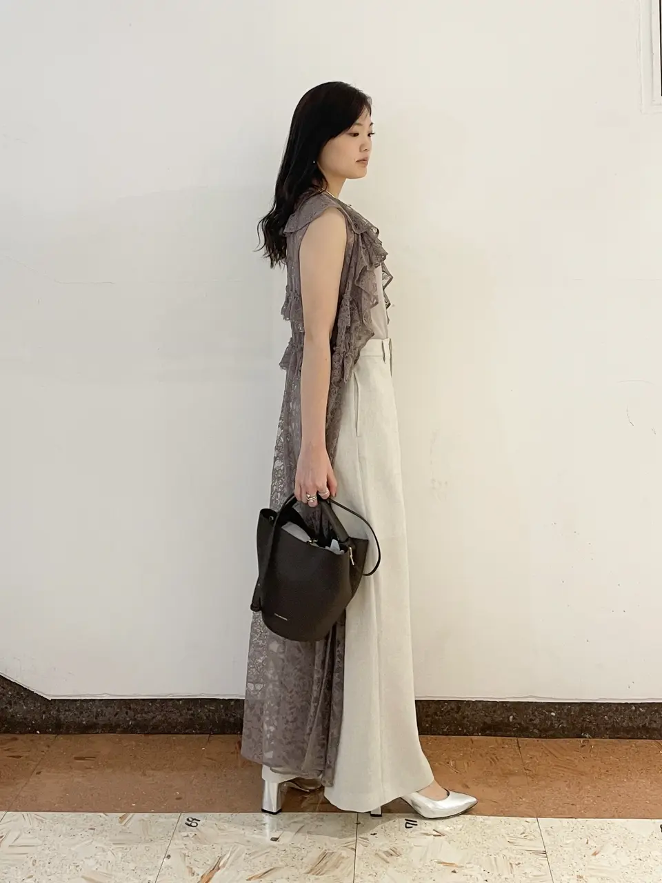 GRACE CONTINENTAL The Banquet nao コーディネート画像