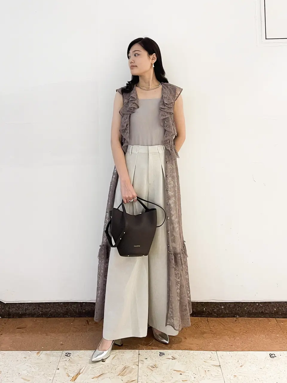 GRACE CONTINENTAL The Banquet nao コーディネート画像