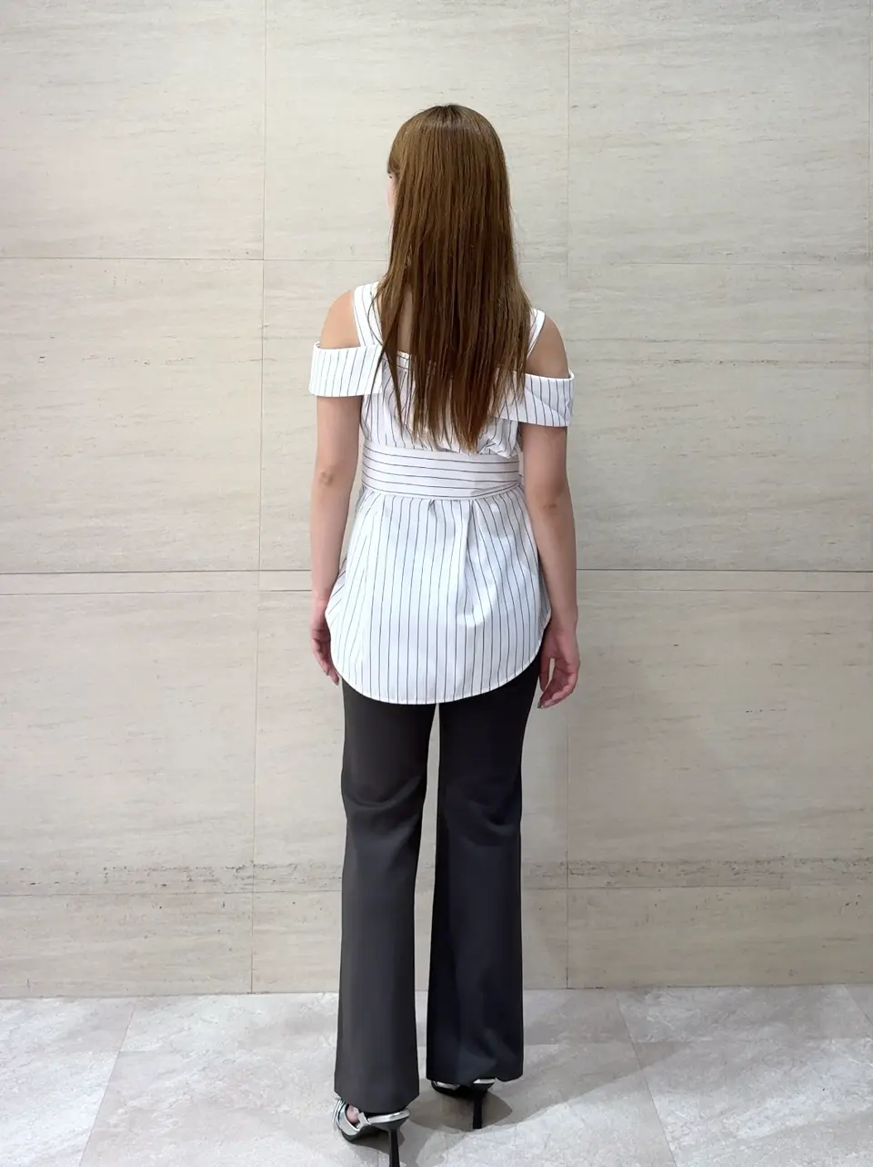 GRACE CONTINENTAL The Banquet 近藤　紫織 コーディネート画像