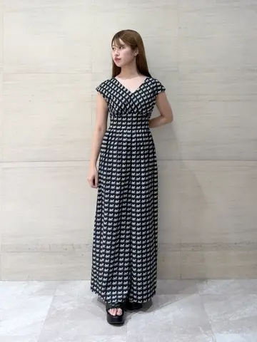 GRACE CONTINENTAL The Banquet 近藤　紫織 コーディネート画像