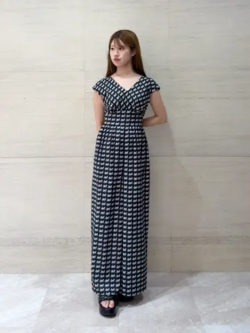 GRACE CONTINENTAL The Banquet 近藤　紫織 コーディネート画像