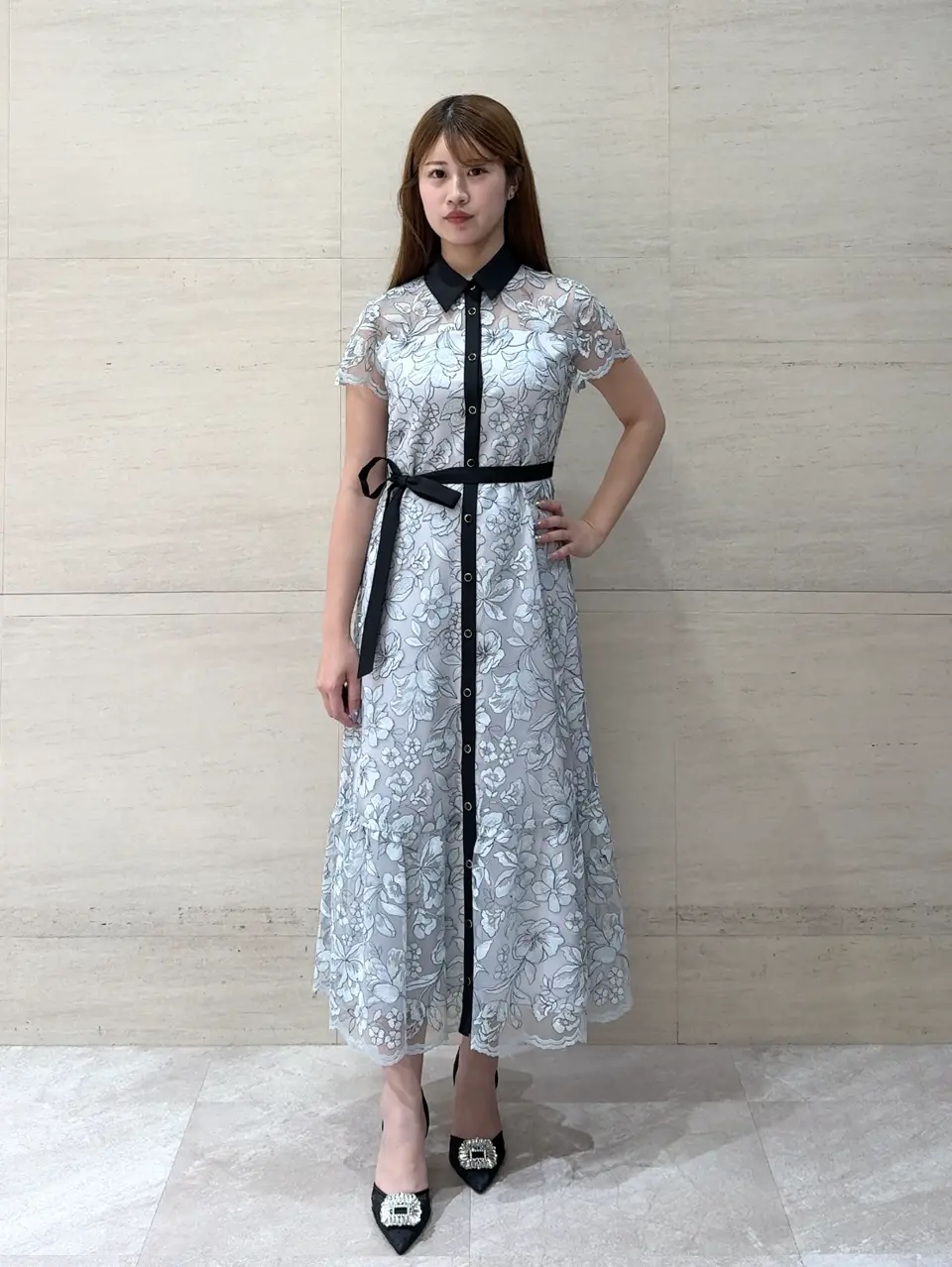 GRACE CONTINENTAL The Banquet 近藤　紫織 コーディネート画像