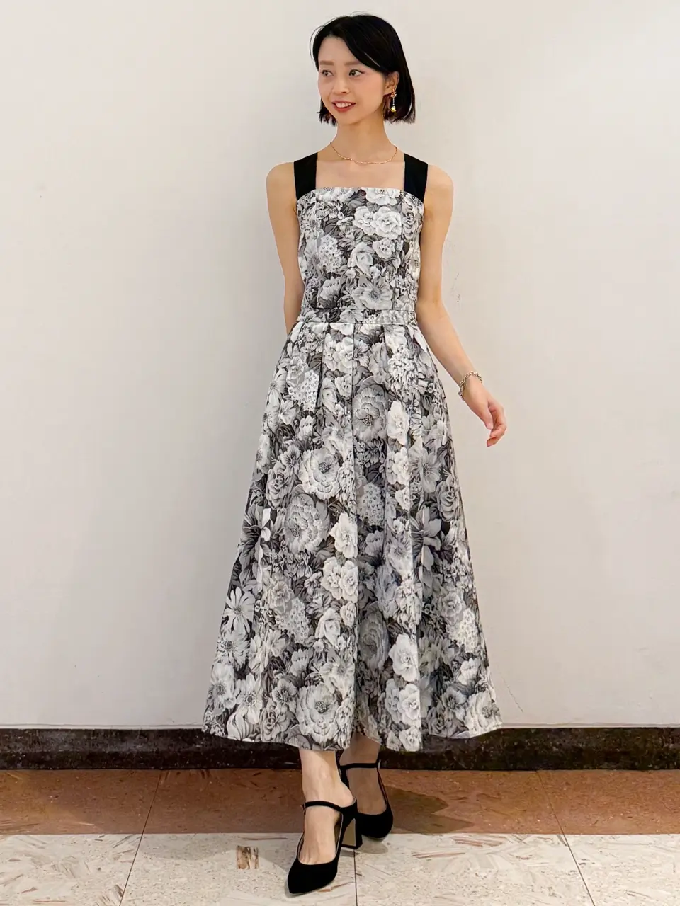 GRACE CONTINENTAL The Banquet yuri コーディネート画像