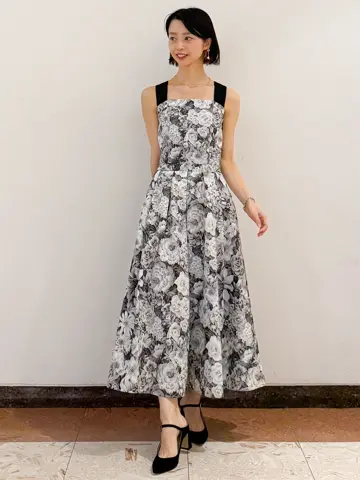 GRACE CONTINENTAL The Banquet yuri コーディネート画像