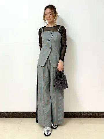 GRACE CONTINENTAL The Banquet Kogane. コーディネート画像